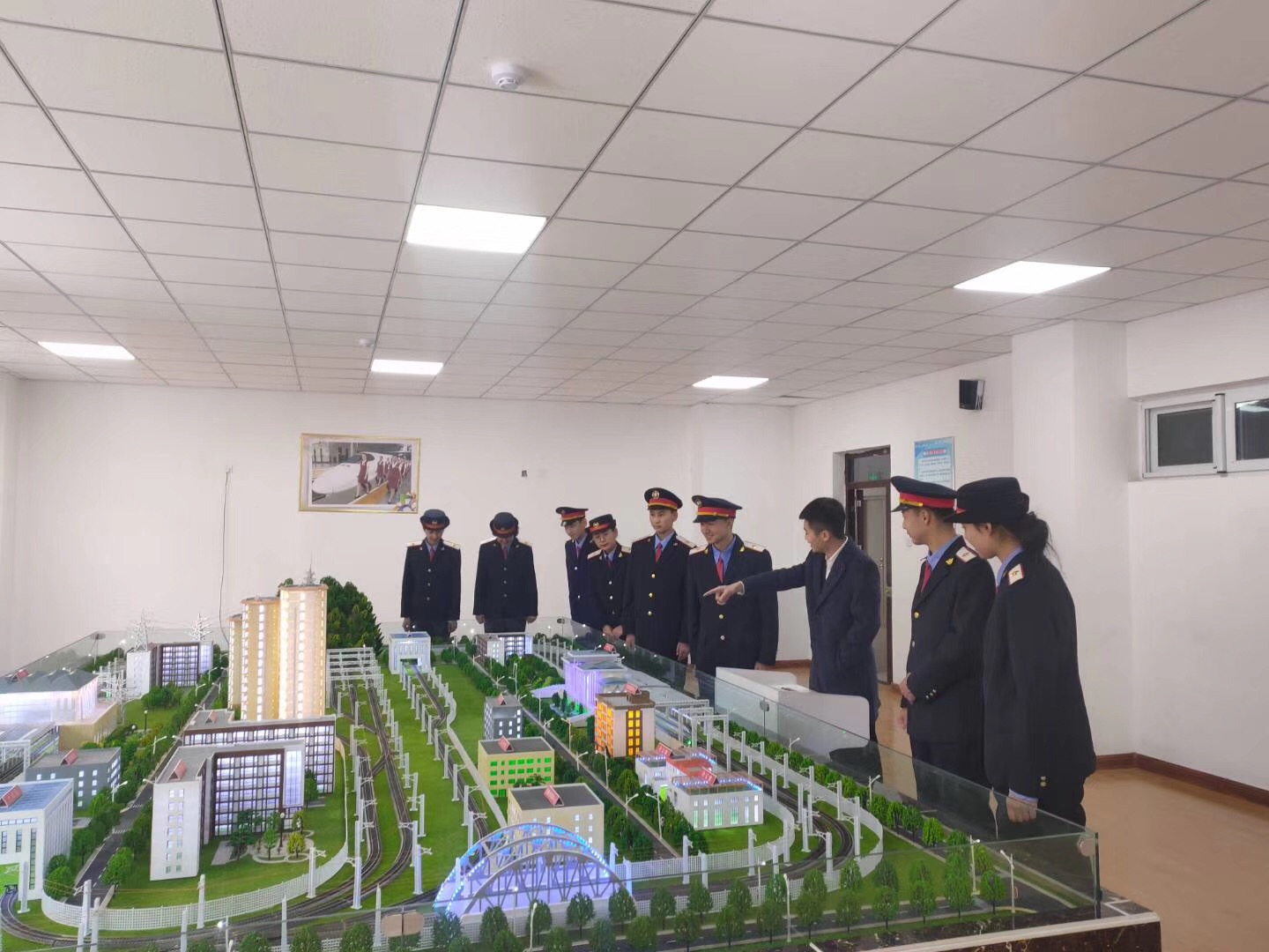 甘肃高铁乘务学校哪个好？我是这样看的！