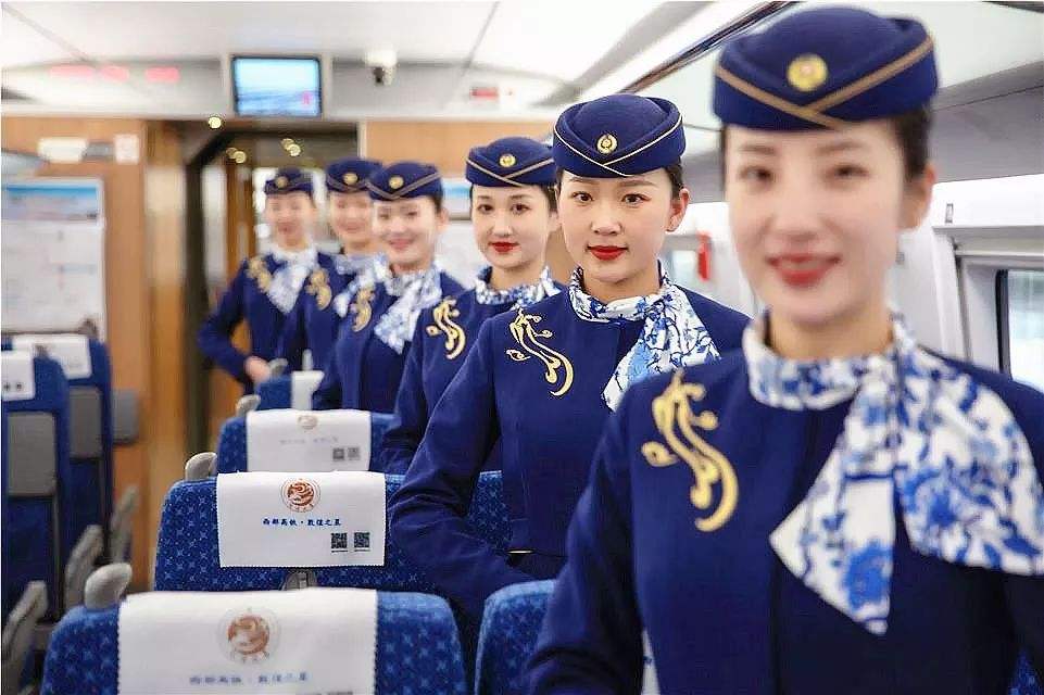 兰州高铁学校带你了解乘务员语言表达要领