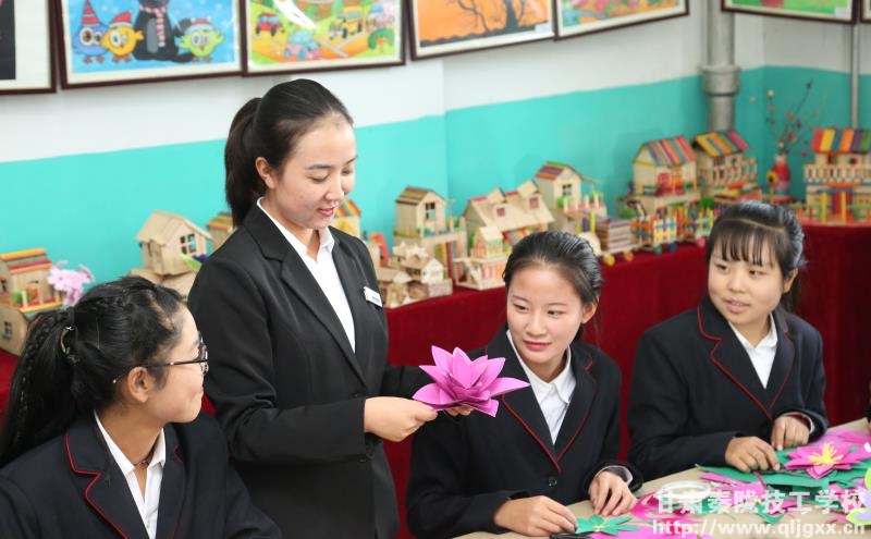 兰州中专学校幼师专业好吗？