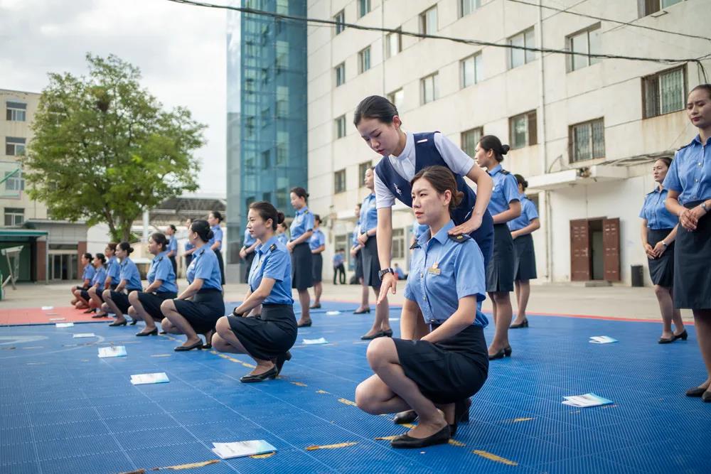 兰州高铁中专学校带你领略高铁的便捷